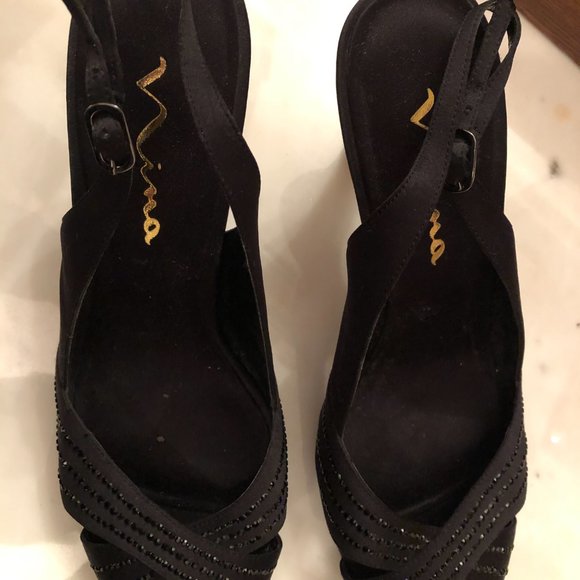 Nina Black Slingback, Dress Shoes size 9M - Picture 5 of 7